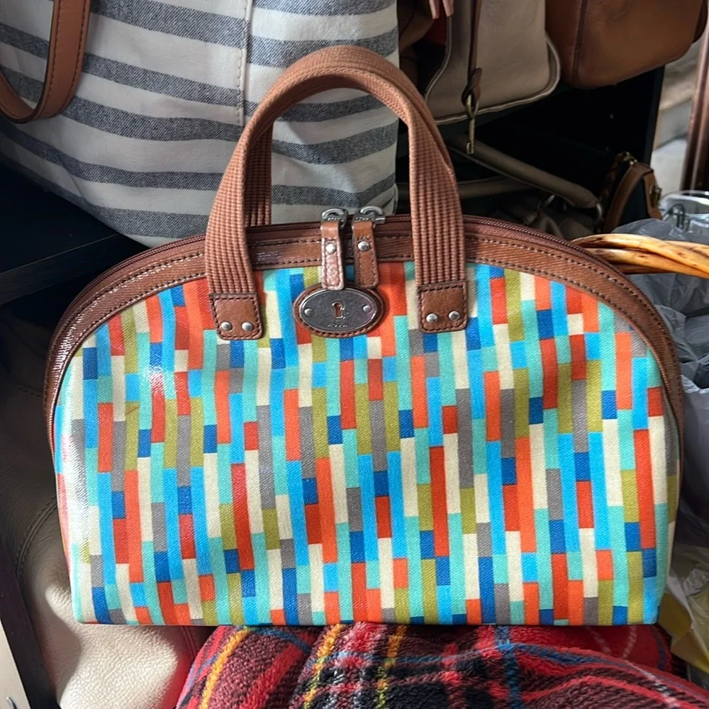 Cute FOSSIL SATCHEL - Picture 1 of 4